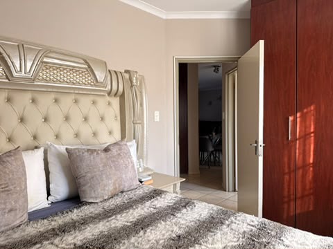3 Bedroom Property for Sale in Waterval East North West